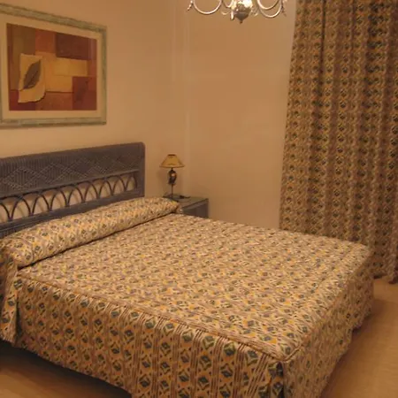 Sunshine Villa *